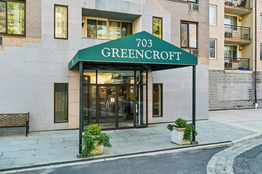703 Pelham RD #301, New Rochelle, NY 10805