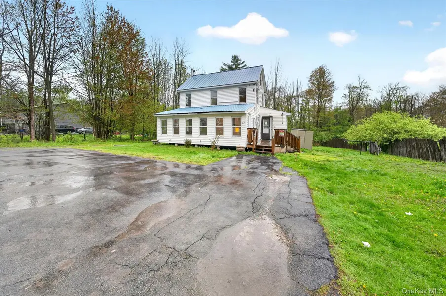41 Rock Ridge AVE, Monticello, NY 12701