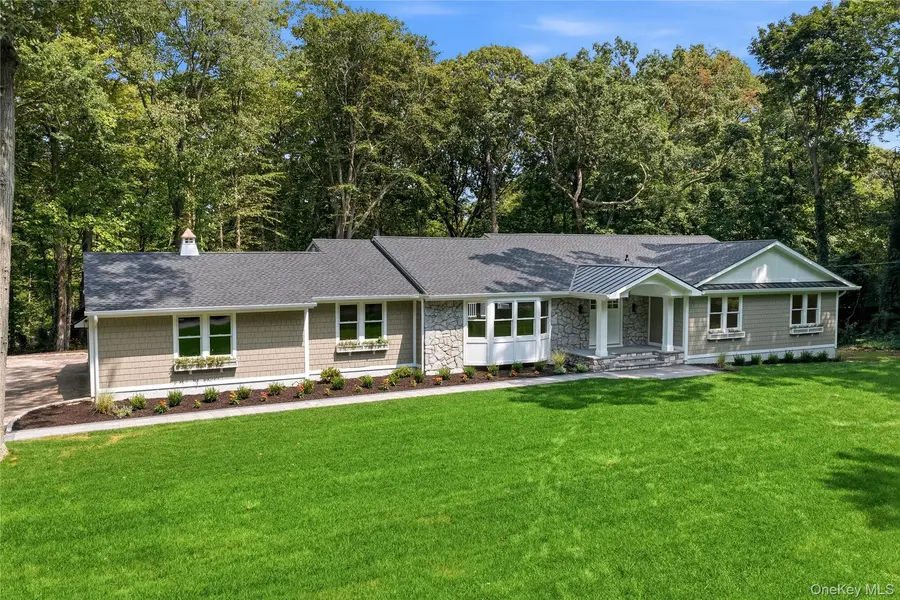 128 Bay AVE, Huntington Bay, NY 11743