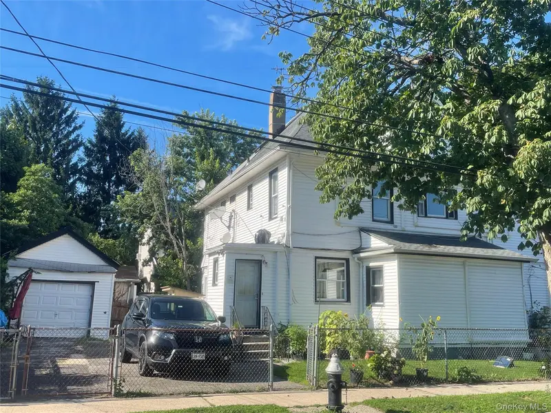85-56 106th ST, Richmond Hill, NY 11418