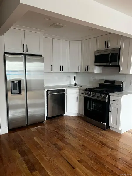 628 Beach ST #1, Arverne, NY 11692
