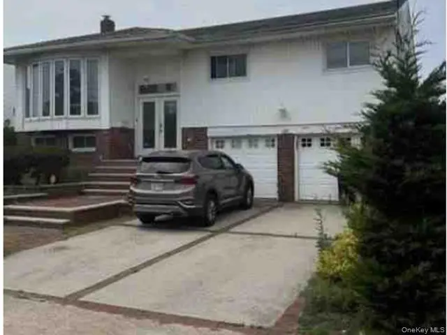 3368 Bertha DR, Baldwin, NY 11510