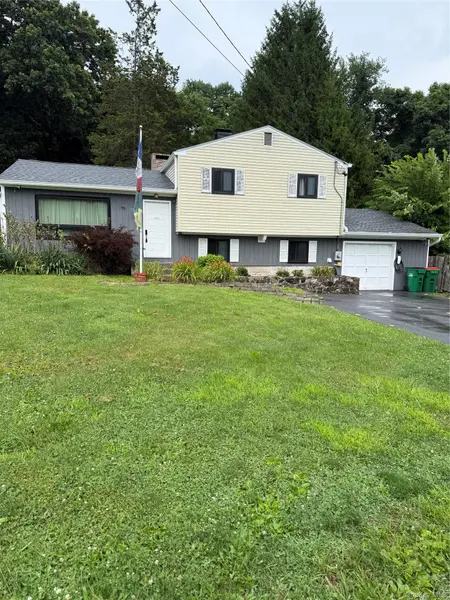 55 Cumberland RD, Fishkill, NY 12524