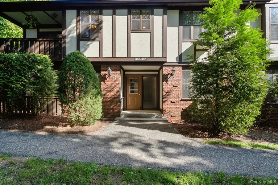 333 Sierra Vista LN, Valley Cottage, NY 10989