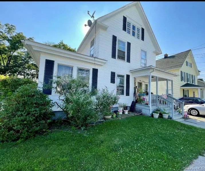 23 Bonnell ST, Middletown, NY 10940