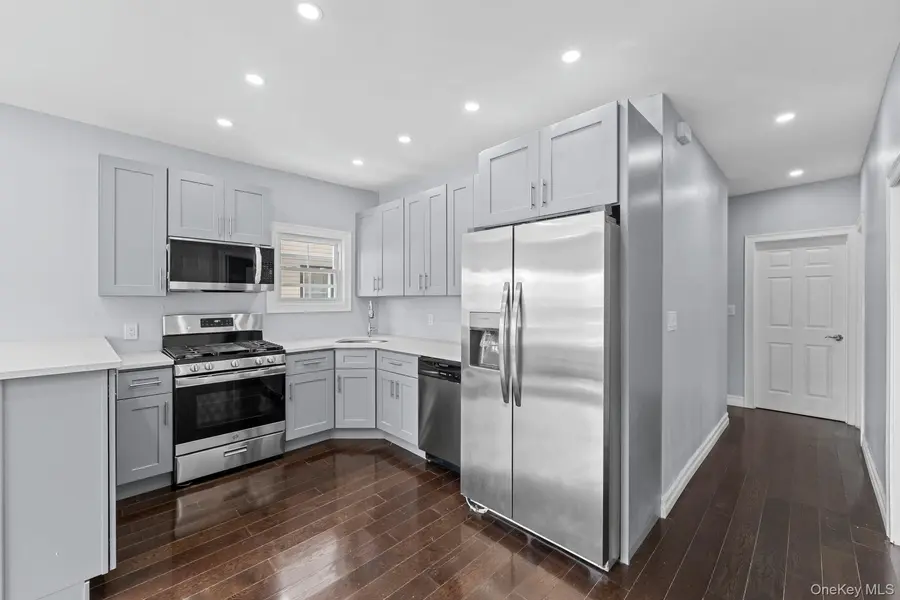 13540 231st ST, Laurelton, NY 11413