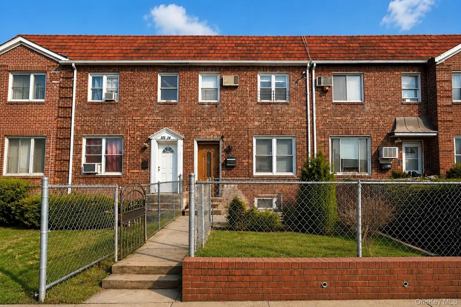 144-37 73rd AVE, Flushing, NY 11367
