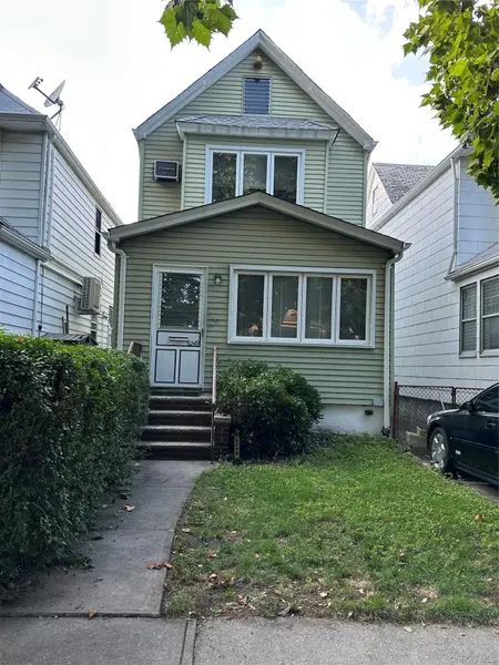 6249 80th RD, Ridgewood, NY 11385