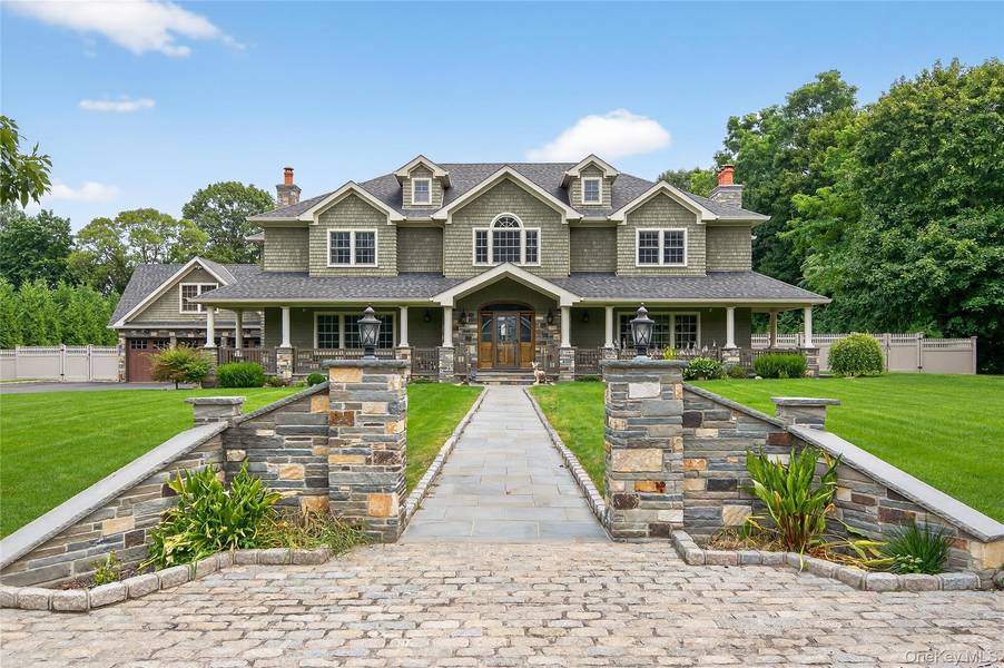 23 Gloria LN, Huntington, NY 11743