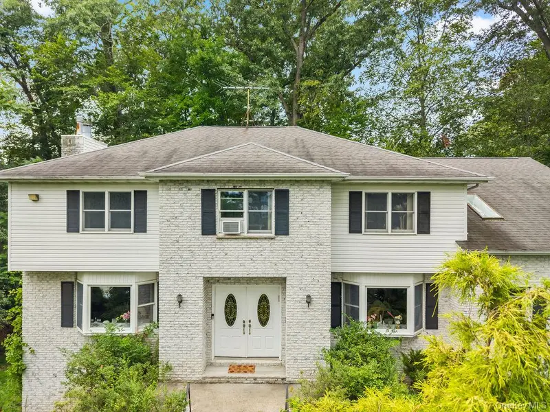 10 Ash CT, New City, NY 10956