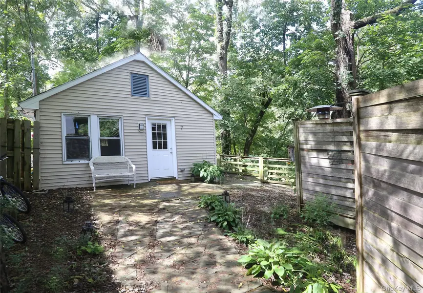 7 Bridge ST, Beacon, NY 12508