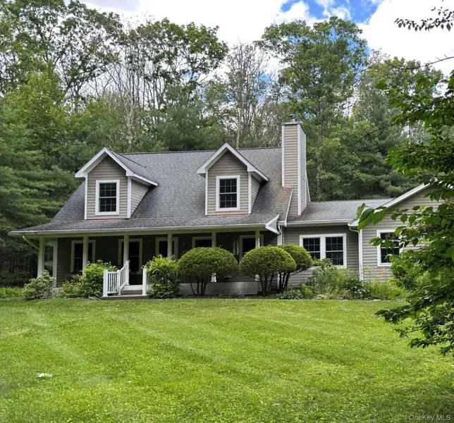 99 Van Tine RD, Kerhonkson, NY 12446