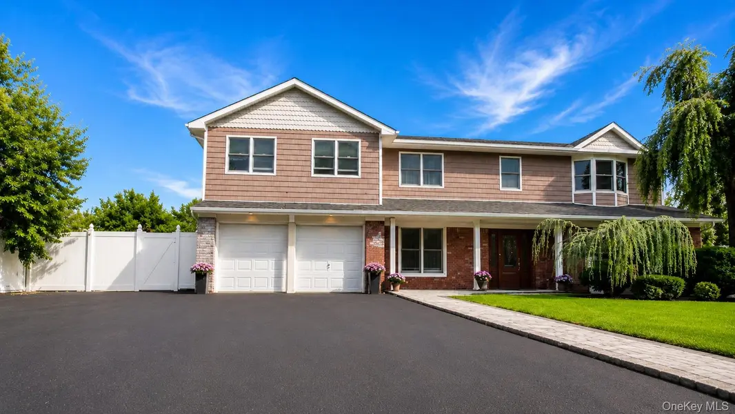 108 Burr RD, East Northport, NY 11731