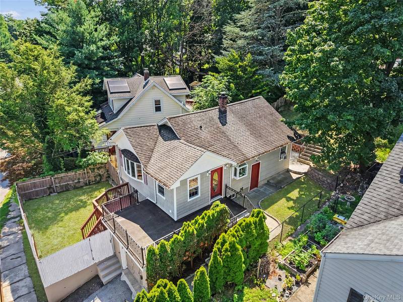 684 Marion AVE, Peekskill, NY 10566