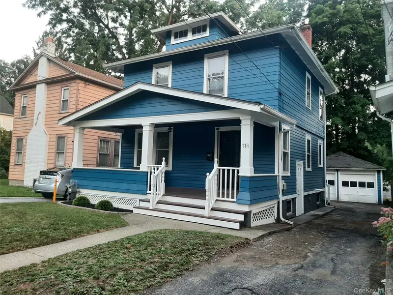 118 College AVE, Poughkeepsie, NY 12603