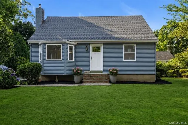 10 Stratton, Huntington Station, NY 11746