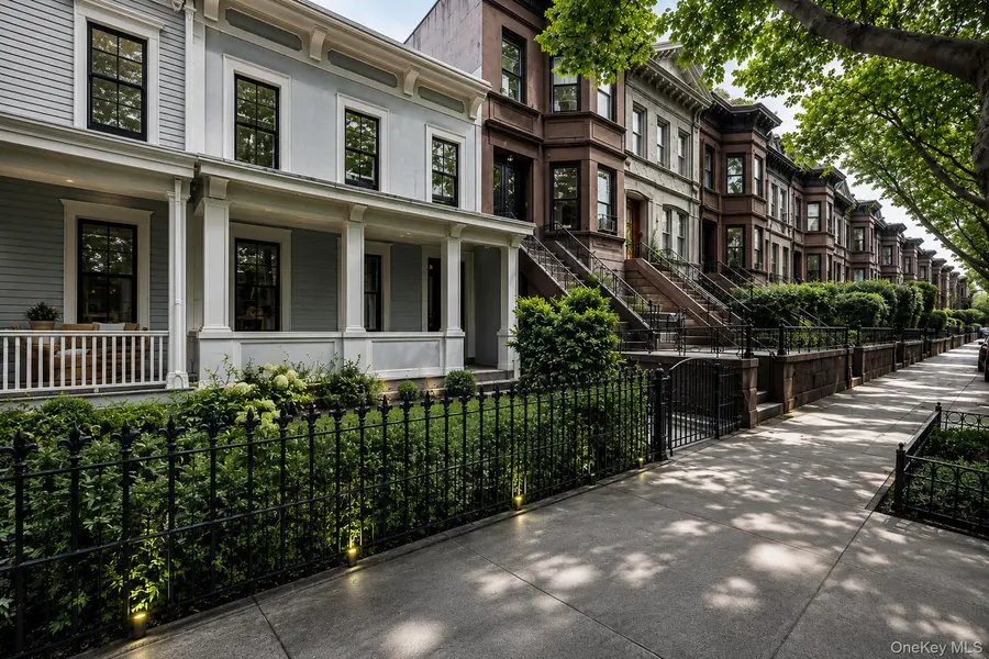 47 Chauncey ST, Brooklyn, NY 11233