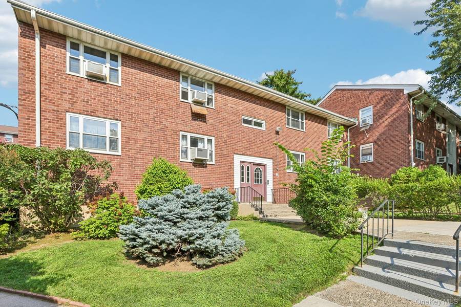 8 Dehaven DR #1D, Yonkers, NY 10703