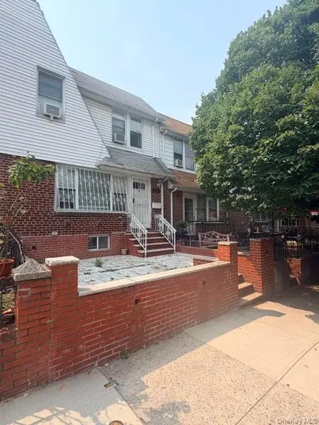 3056 87th ST, East Elmhurst, NY 11369