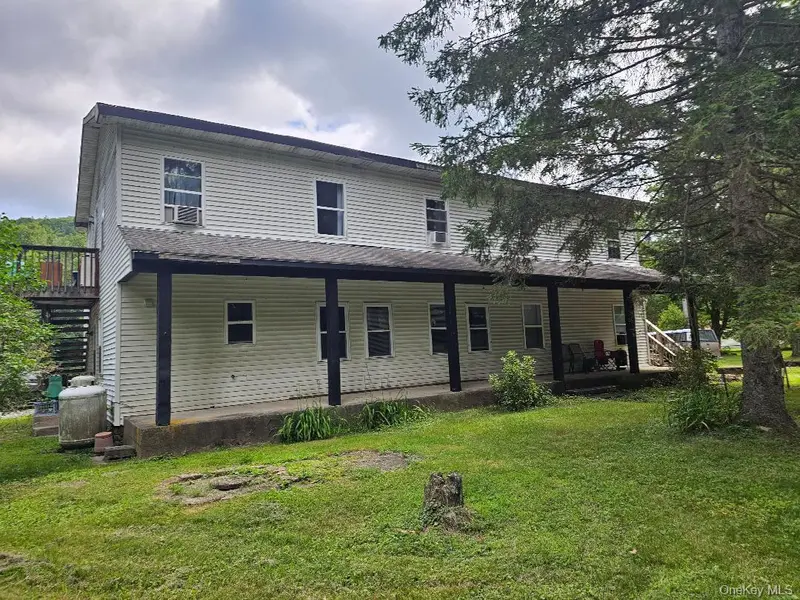 624-634 Oakland Valley RD, Cuddebackville, NY 12729