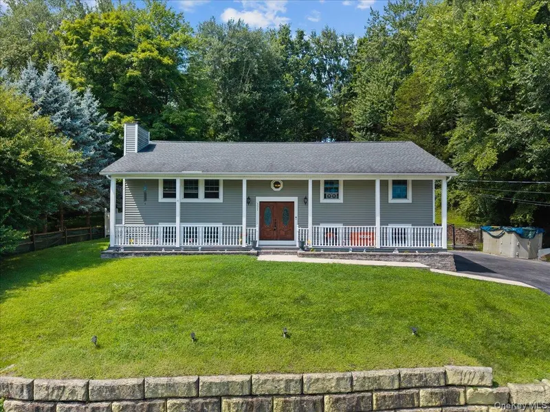 131 Lake RD, Salisbury Mills, NY 12577