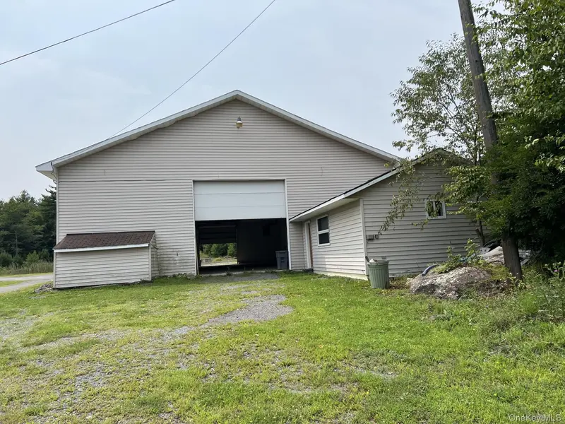155 Heiden RD #Bldg #3, Monticello, NY 12701