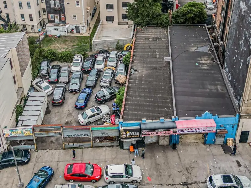 2106 Washington AVE, Bronx, NY 10457