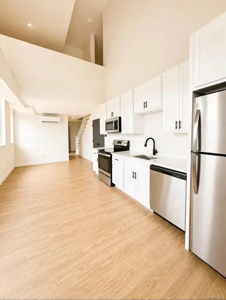 37 Academy #306, Poughkeepsie, NY 12601
