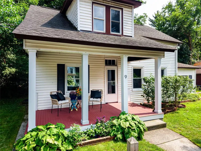 9 Washington AVE, Beacon, NY 12508