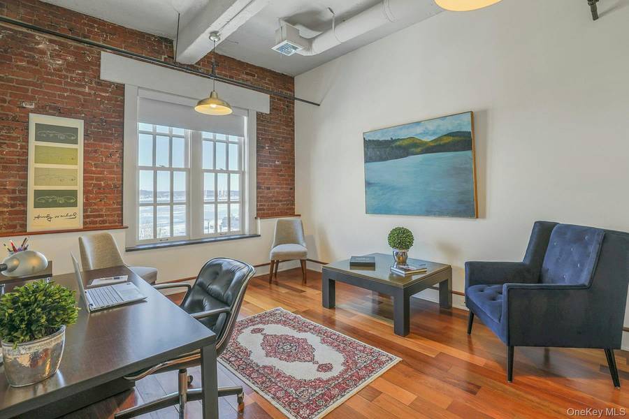 38 High AVE #4-2, Nyack, NY 10960
