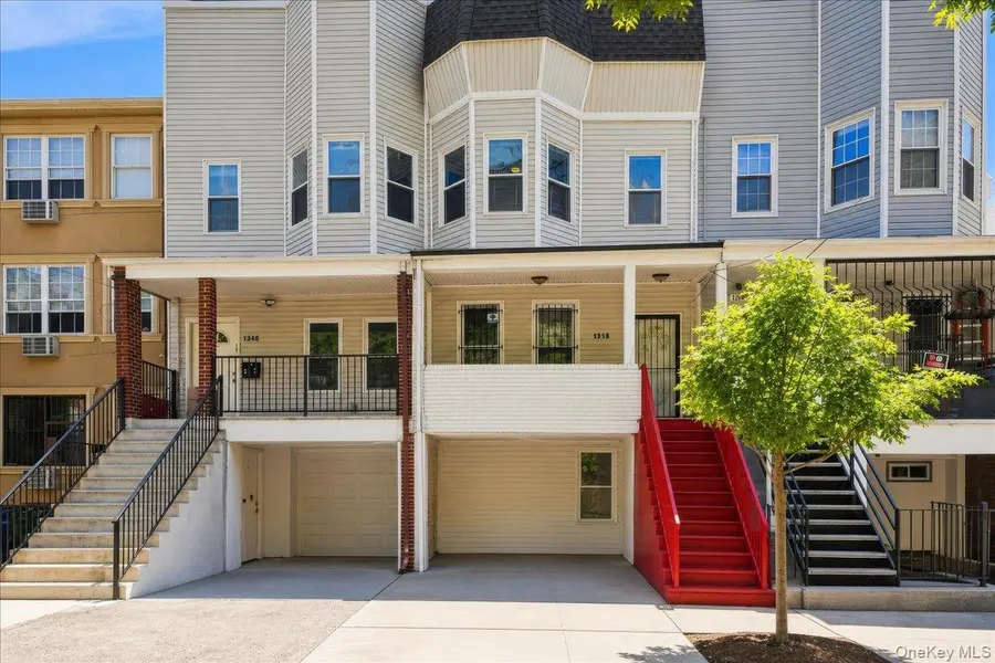 1346 College AVE, Bronx, NY 10456