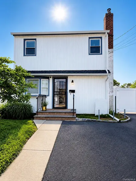 1800 Newbridge RD, North Bellmore, NY 11710