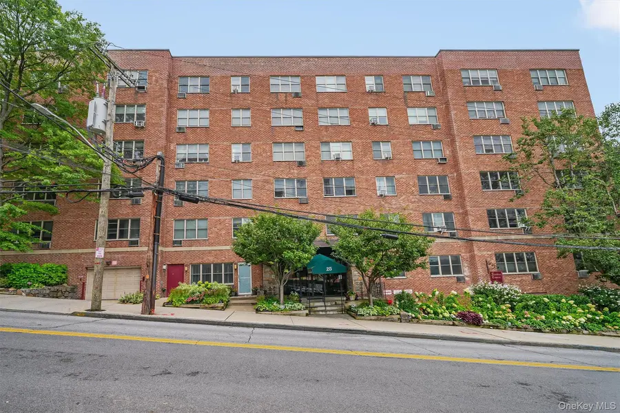 25 Franklin AVE #6C, White Plains, NY 10601