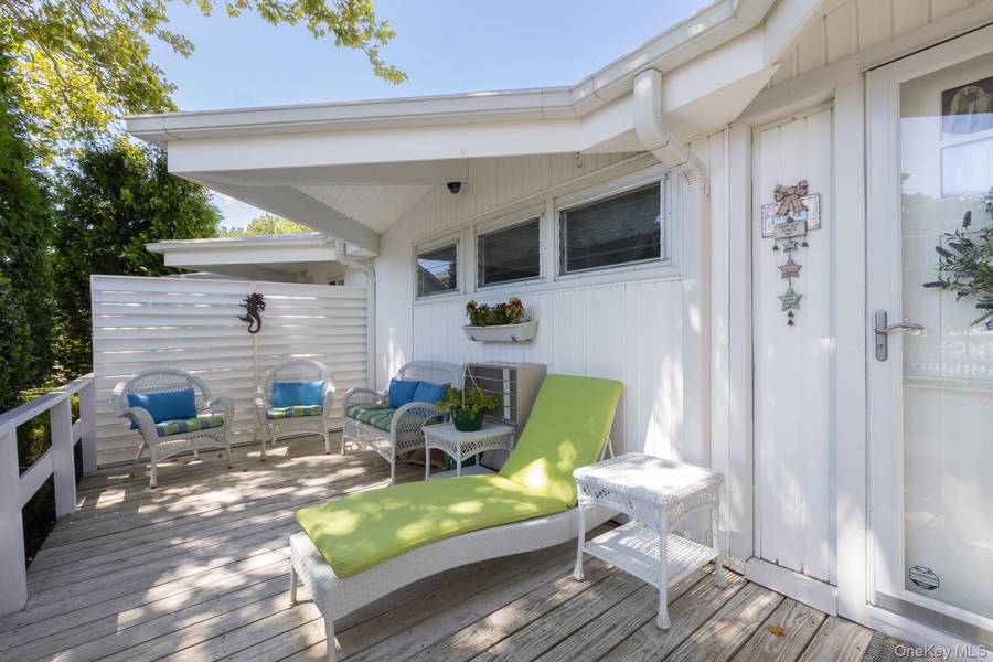 35 LIBRARY #8 T, Westhampton Beach, NY 11978