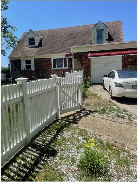 64 Stuart AVE, Valley Stream, NY 11580