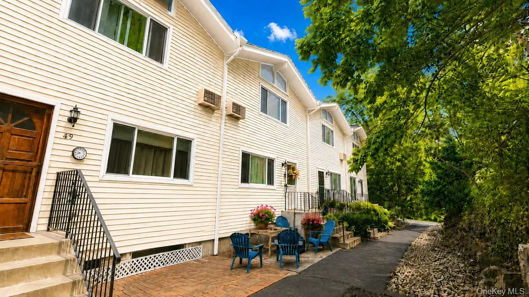 48 Scenic CIR #48, Croton-on-hudson, NY 10520