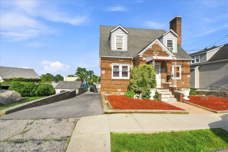 786 Mile Square RD, Yonkers, NY 10704