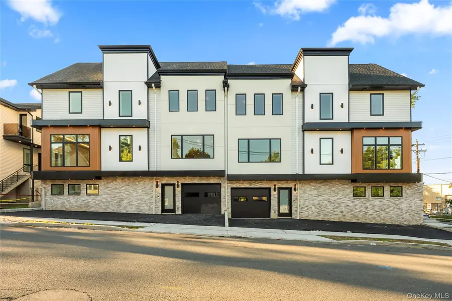 9 Lincoln ST #202, Spring Valley, NY 10977