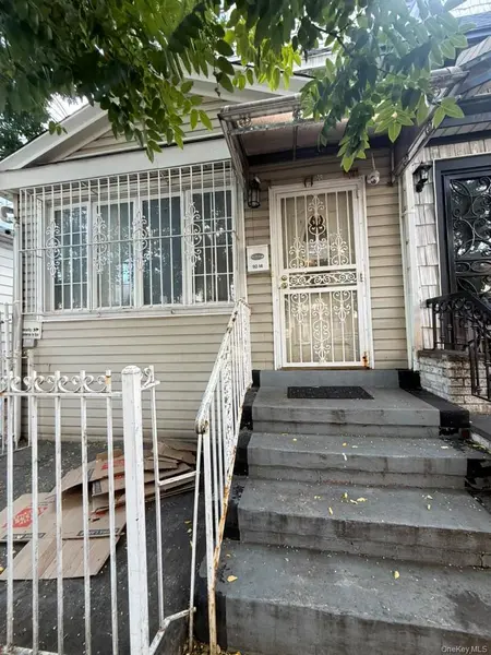 9214 168th PL, Jamaica, NY 11433