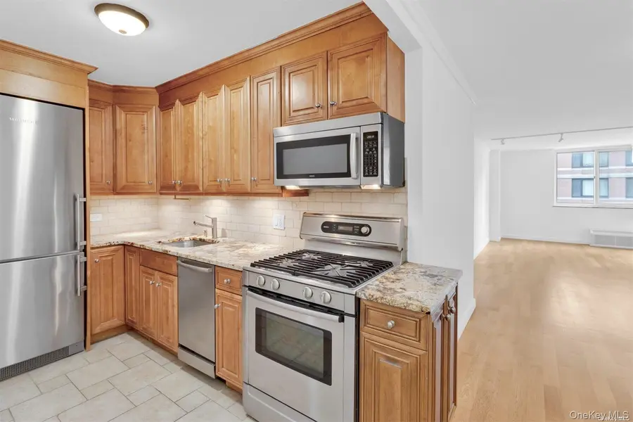 345 E 93rd ST #4K, New York (manhattan), NY 10128