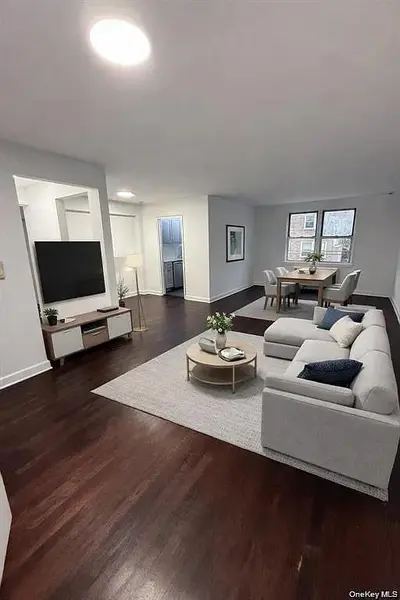 154 Ravine AVE #3B, Yonkers, NY 10701