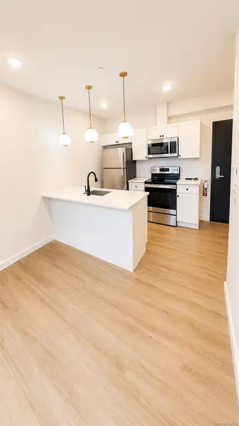 136 south #202, Poughkeepsie, NY 12601