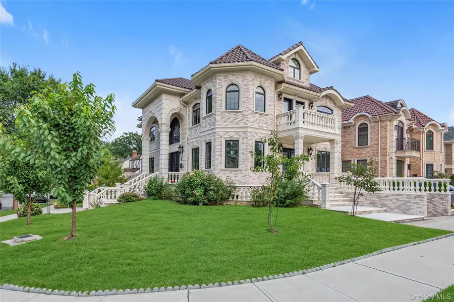 Queens Village, NY 11427