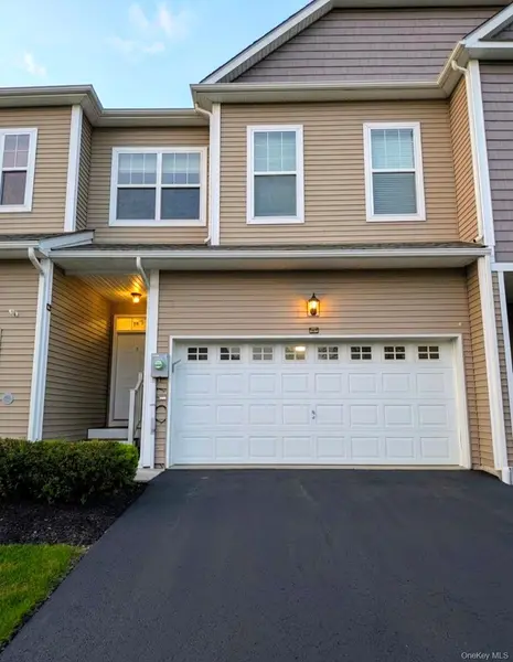 3 Cedar Hill DR, Middletown, NY 10940