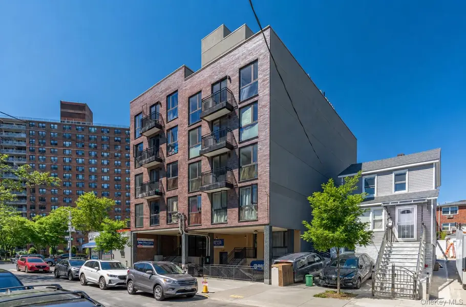 5540 97th PL #3B, Corona, NY 11368