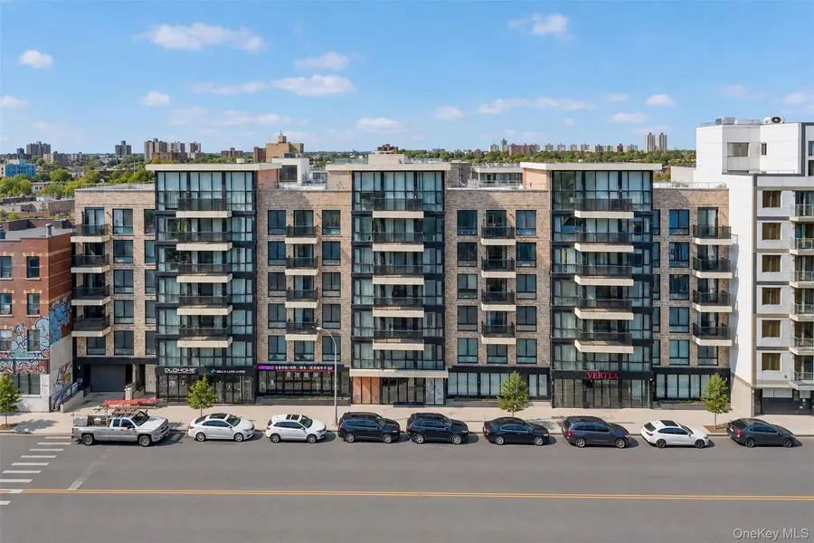 13111 Fowler AVE #2G, Flushing, NY 11355