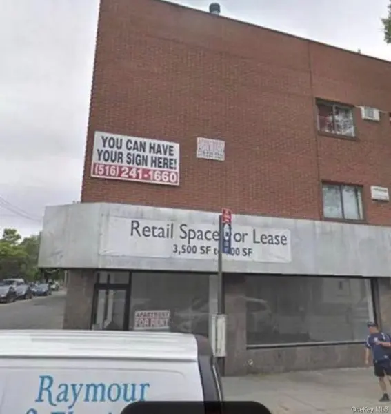 66-78 69th ST, Middle Village, NY 11379