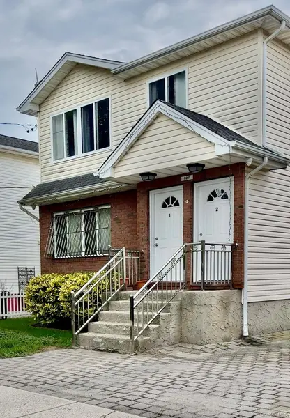 6211 Burchell RD #2, Arverne, NY 11692