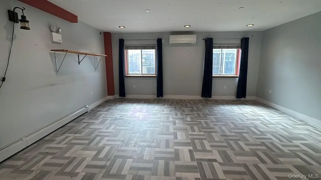 53-62 61st ST #1, Maspeth, NY 11378