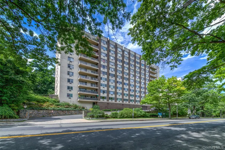 125 Lake ST #5-H South, White Plains, NY 10604